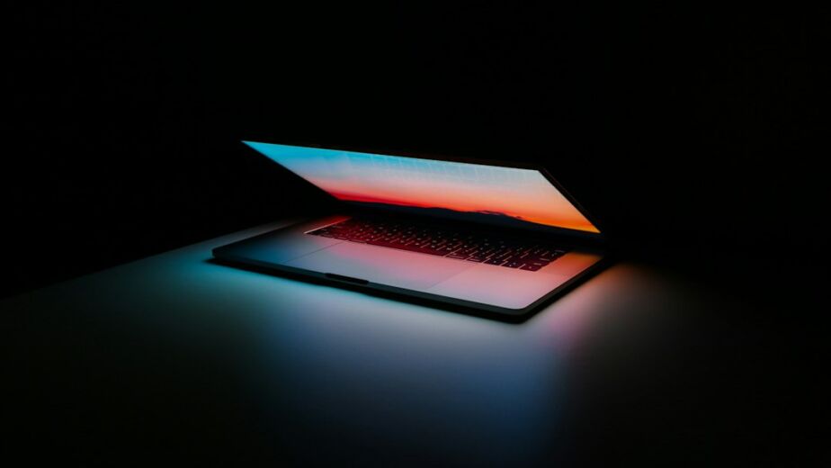 Modern laptop illustrating website speed optimization and Core Web Vitals performance